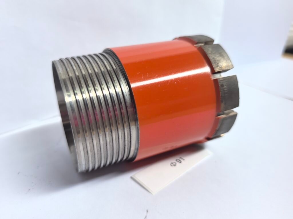 91同心圆环齿金刚石钻头 7 Are Core Drill Bits Reverse Thread? Understanding the Basics of Core Drill Bit Design