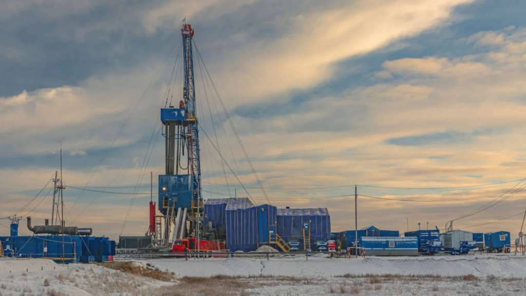 image How Much Do Drilling Rig Workers Make in Alaska? image How Much Do Drilling Rig Workers Make in Alaska?