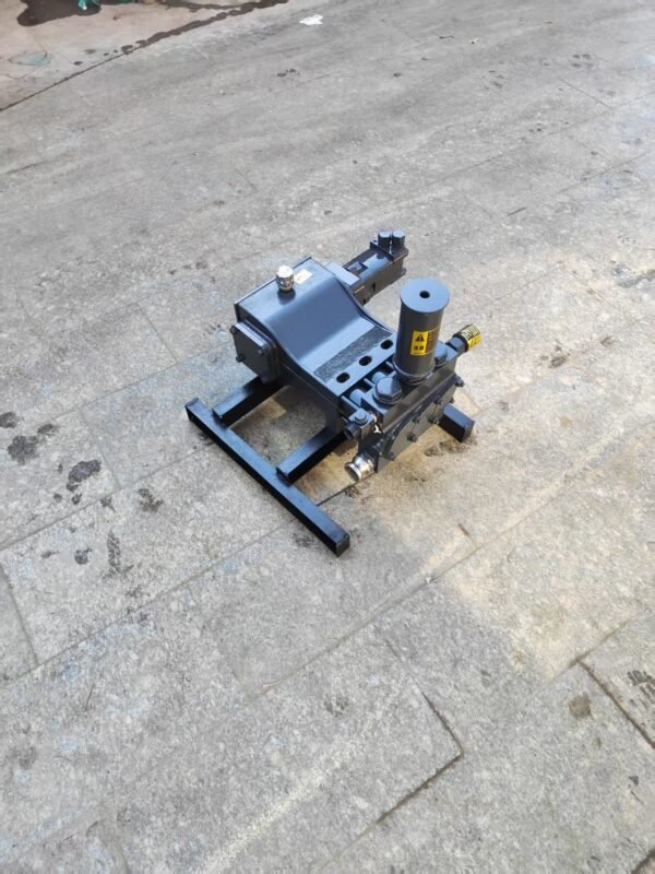 Efficient & Durable Black Triplex Mud Pump for Water Well Drilling Rig – Powerful Delivery, Reliable Performance - 图片 7