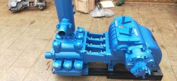 BW160 Triplex Mud Pump – Heavy-Duty Drilling Pump for Oilfield & Construction - 图片 4