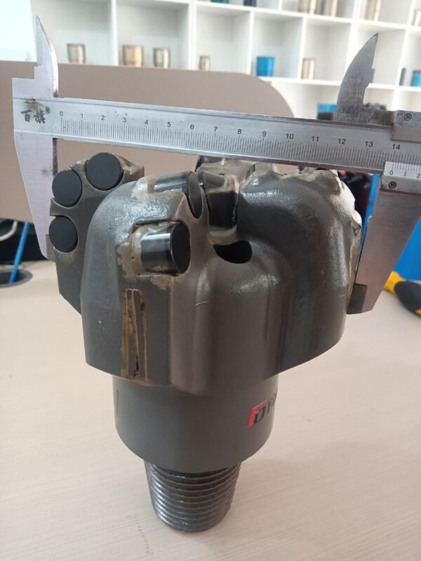140mm NC76 PDC 4 Wings Coring Drill Bit for Mining, Tunneling & Construction - 图片 2